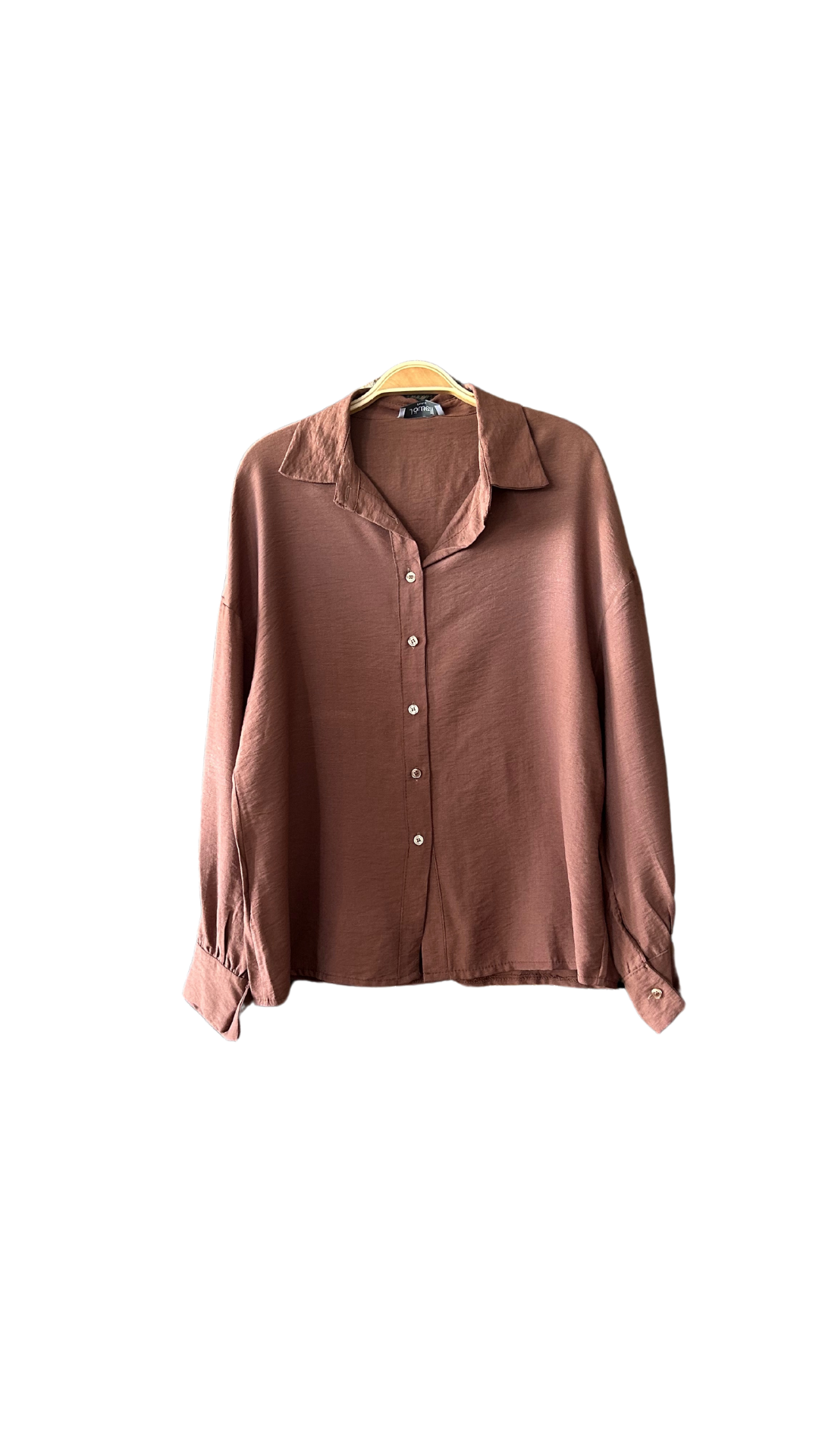 Ensemble pantalon et chemise en viscose couleur chocolat. Confortable et léger, idéal pour un look élégant et décontracté.
Chocolat ou Violet
100% Viscose
Taille Unique