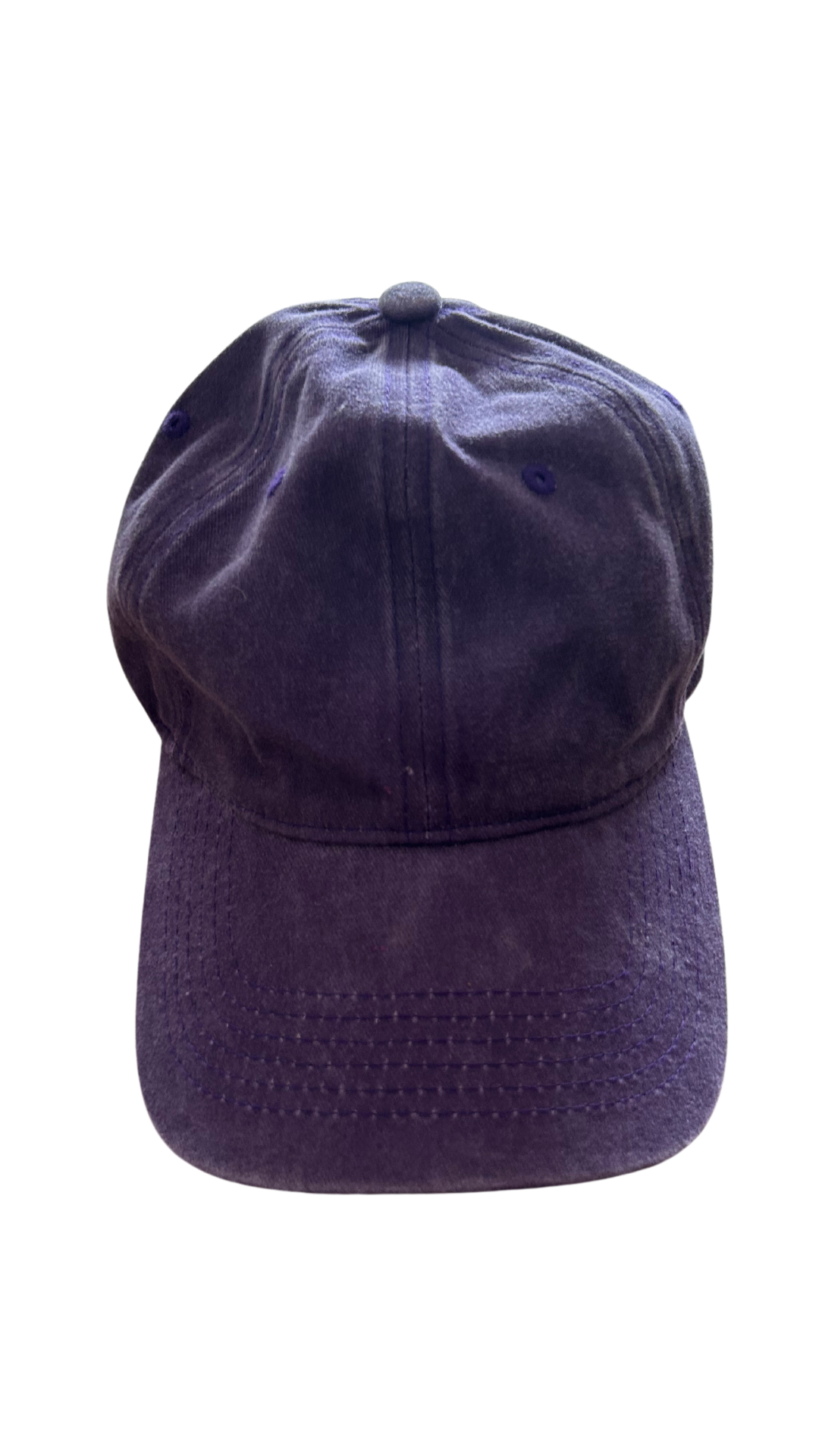 Casquette Violette en coton, ajustable pour un confort parfait et un style décontracté.