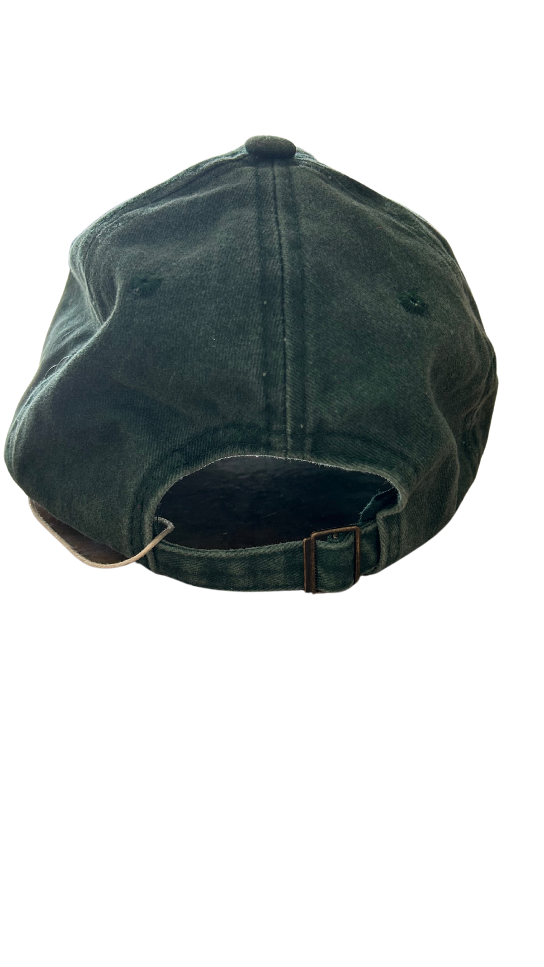 Casquette vert bouteille délavé en coton, ajustable pour un confort parfait et un style décontracté.
